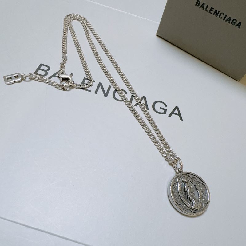 Ba1en*iaga necklaces